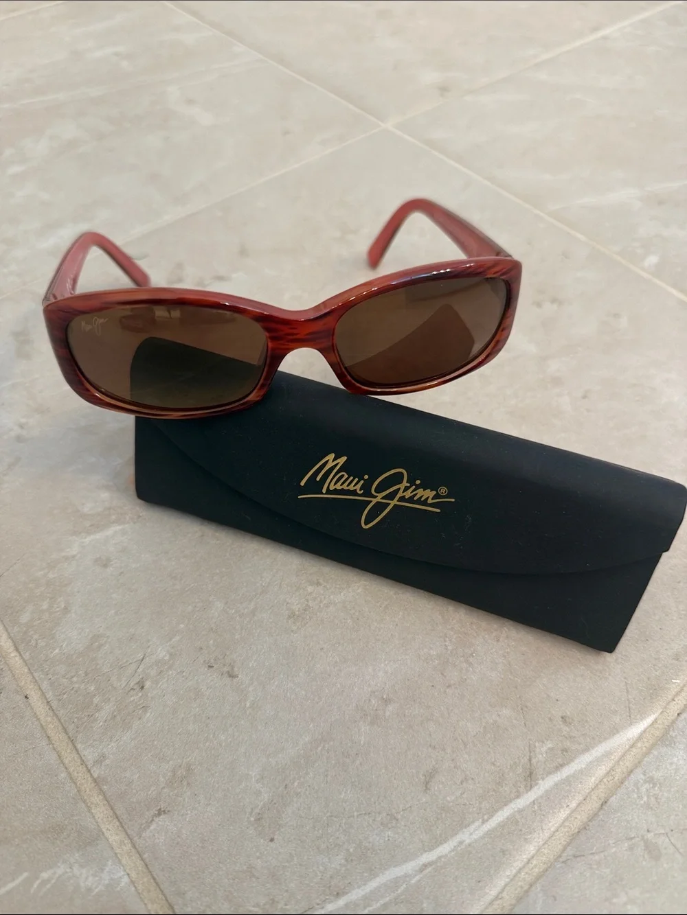 Maui Jim Women’s Punchbowl Tortoise Sunglasses with Amber Lenses